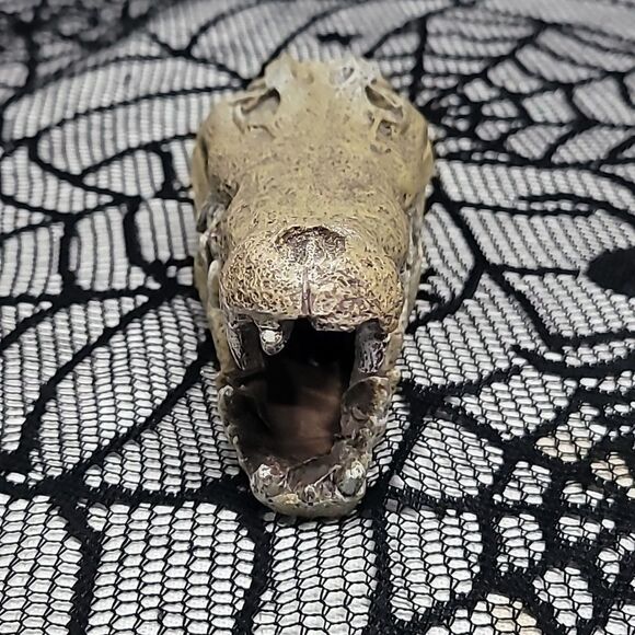 Crocodile Skull Fish Tank Aquarium Decoration - Picture 5 of 9